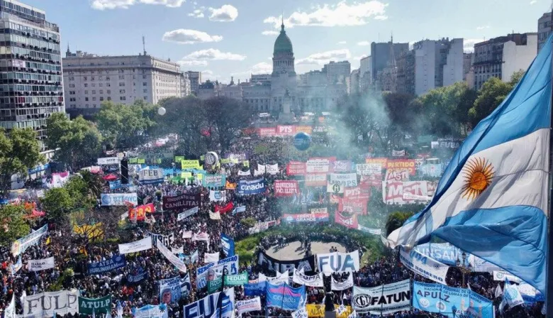 La UBA advierte que el conflicto sigue y podrían irse más docentes del país
