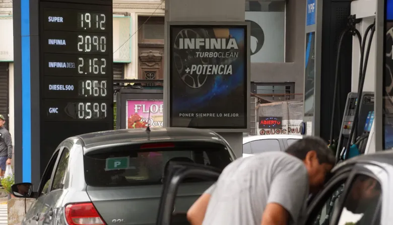 "Debería buscar un nivel inferior": qué anticipan las estaciones de servicio sobre la nafta