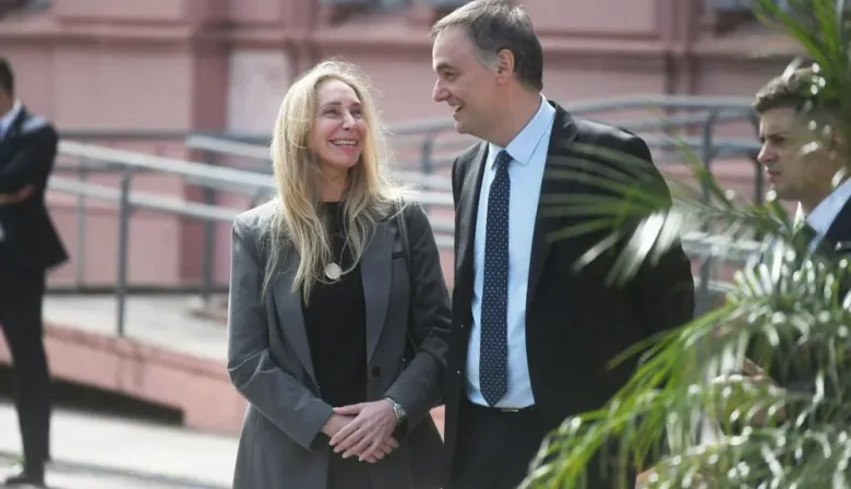 Finalmente renunció Manuel Adorni: las razones de una salida a destiempo