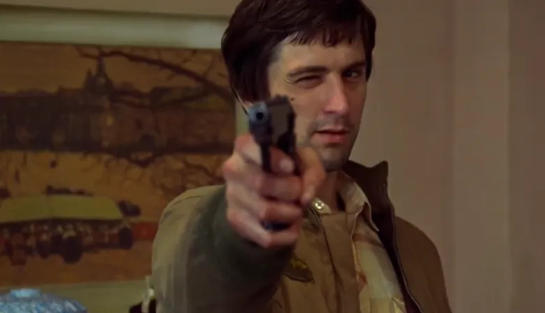 Santiago Caputo publicó una escena de Taxi Driver tras el ascenso de Santilli
