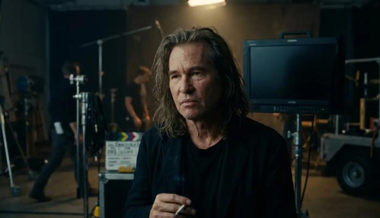 Val Kilmer acusado de ser “el peor ser humano” por un cineasta que lo dirigió hace 20 años