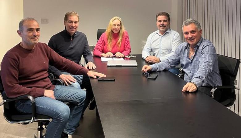 Quién puede ser el candidato que una a LLA y el PRO contra Kicillof en PBA