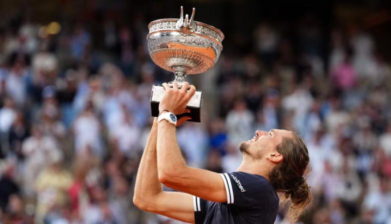 Roland Garros: Zverev venció a Flavio Cobolli y logró su primer Grand Slam