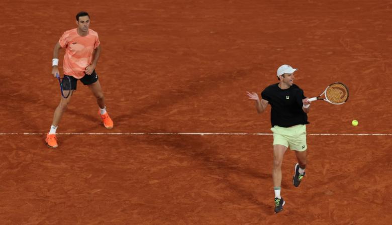 Horacio Zeballos ya está en cuartos de Roland Garros y sueña con retener la corona