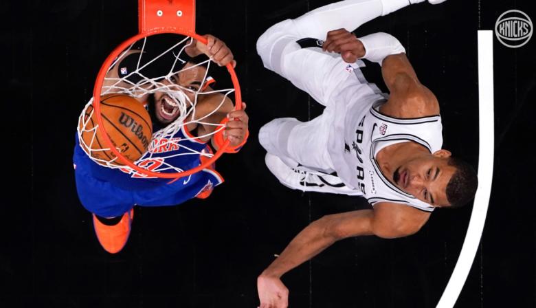 Los Knicks sobreviven al último cuarto y mandan 2-0 en la final de la NBA