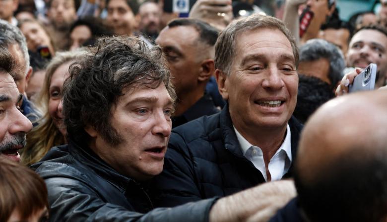Milei usó una frase del kirchnerismo para explicar por qué eligió a Santilli