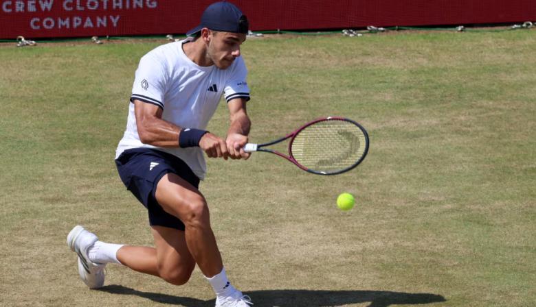 Francisco Cerúndolo logra una remontada épica y jugará la final en Queen’s