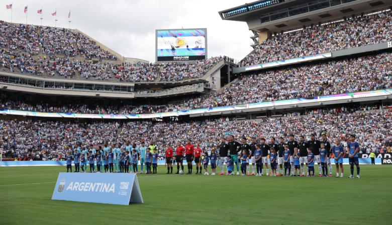 Argentina aprueba el examen ante Honduras con recambio y paso firme en Texas