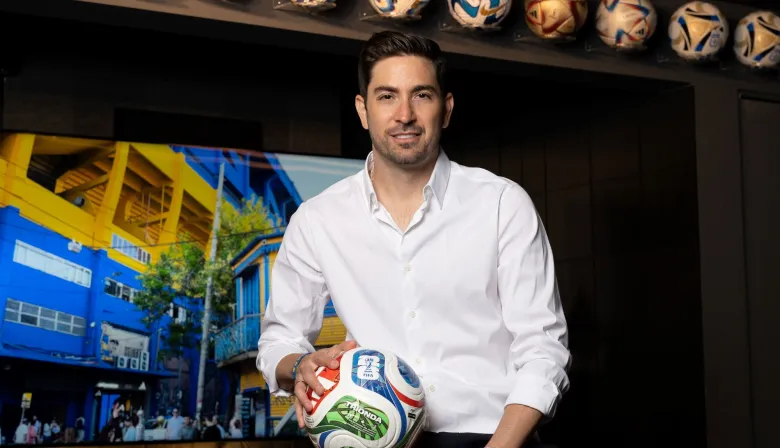 La historia de Carlos Abriata, el argentino detrás de las entradas del Mundial