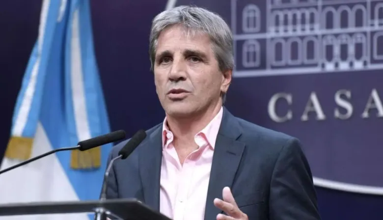 Caputo presentó la hoja de ruta para 2026 y 2027: cómo garantiza los vencimientos