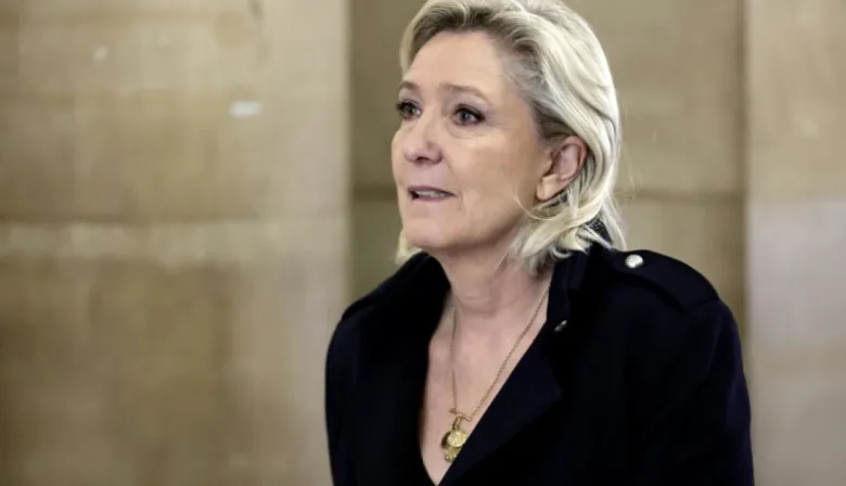 Marine Le Pen conoce el fallo que puede dejarla fuera de la carrera presidencial
