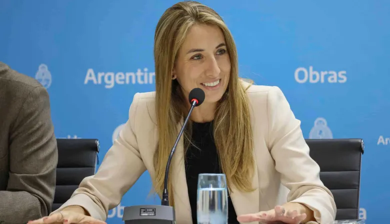 Comodoro Py: Cecilia Nicolini quedó en la mira y la compra de vacunas vuelve al centro