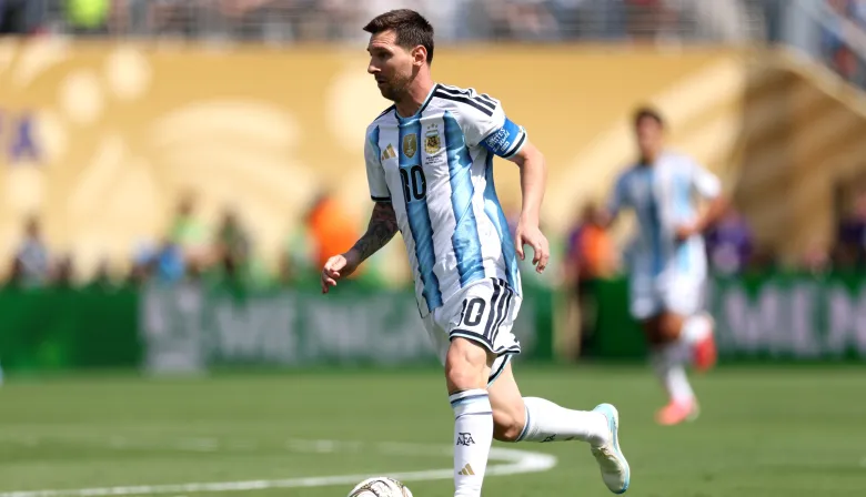 Funcionario de Milei fulminó a Molina y Enzo Fernández: pidió un 2030 sin Messi