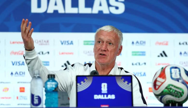 Didier Deschamps renunció a Francia tras 14 años y dijo que había un "ambiente asfixiante"