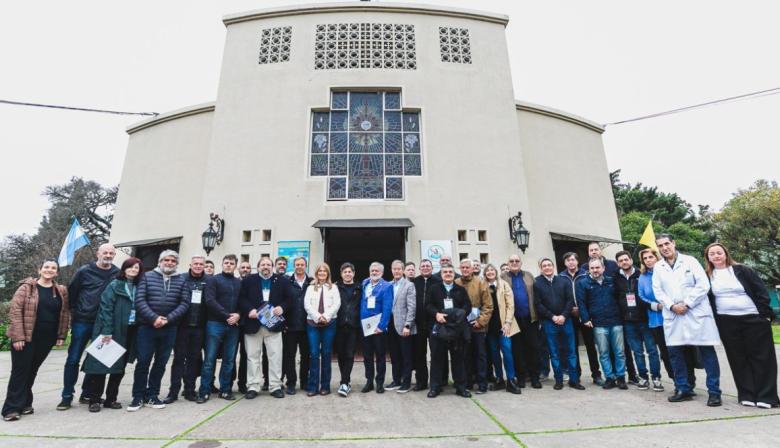 Qué dejó la jornada de la Iglesia en Almirante Brown para una Argentina dividida