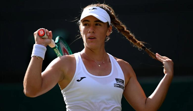 Solana Sierra rozó la hazaña ante Coco Gauff pero cayó en un vibrante duelo en Wimbledon
