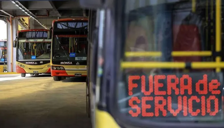 Paro de colectivos este viernes: dónde no habrá servicio y qué reclama la UTA