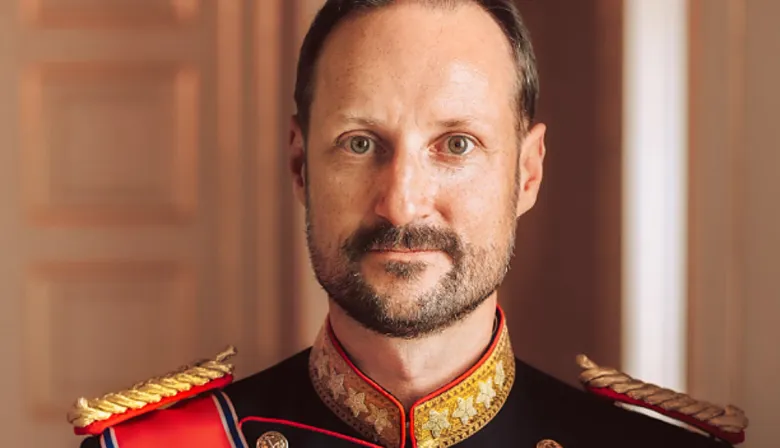 Haakon VIII y la vodka rusa: la bebida que elogió antes de convertirse en rey