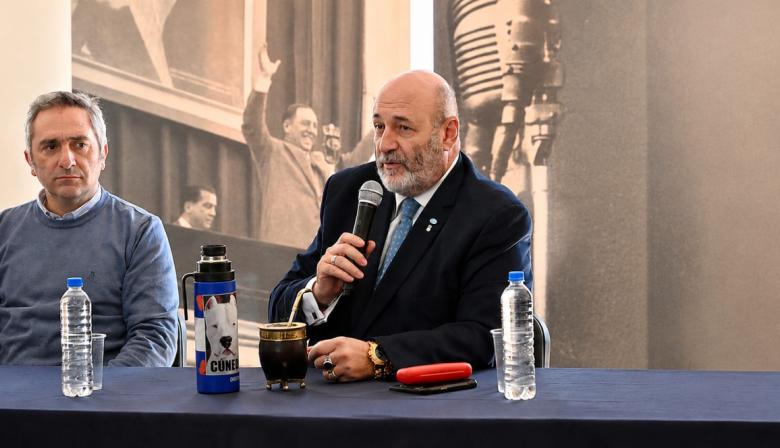 Santiago Cúneo pidió por Cristina en el PJ bonaerense: qué decía de ella en 2025