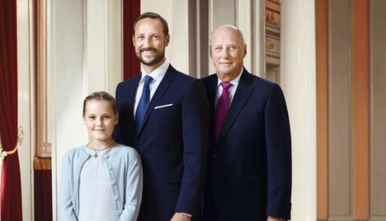 Haakon VIII ya es rey de Noruega: Ingrid Alexandra es la nueva heredera
