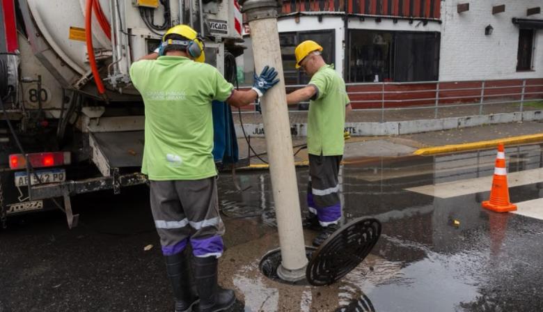 Cómo es el operativo preventivo que despliega la Ciudad en las calles por el temporal