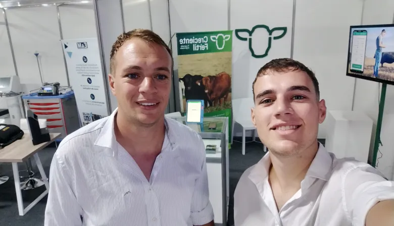 La libreta de campo les quedó chica y crearon una app para no perder datos