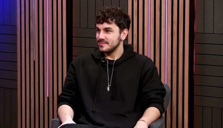 Martín Slipak, del teatro a “Ambiente”: “Mi gran anhelo es dejarle a mi hija un techo”