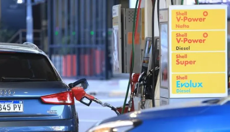 Naftas y gasoil subieron hasta 5%: el impuesto que podría sumar más de $200 por litro