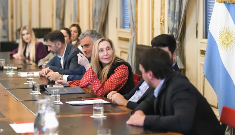 Insólito: en un oficialismo que se ve ganador, se siguen yendo diputados de LLA