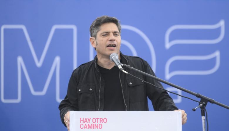 Kicillof mueve una pieza y tensa la interna opositora de cara a 2027