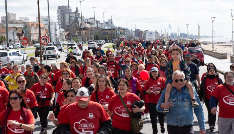 Mar del Plata se moviliza por la salud cardiovascular en la 2ª correcaminata solidaria