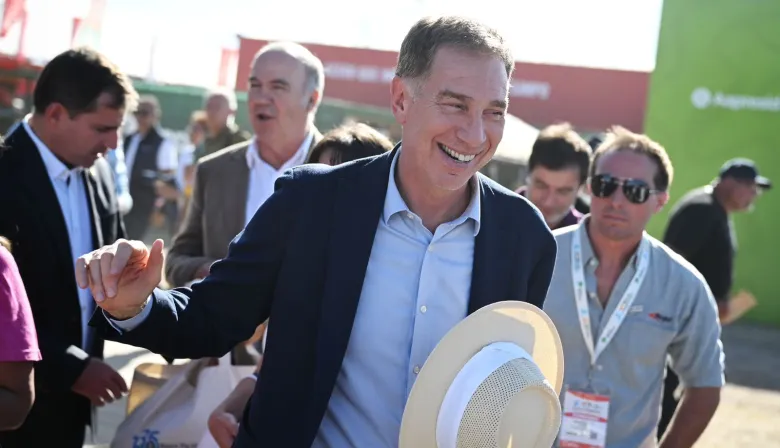 Santilli sale a juntar apoyos y acelera la discusión que puede alterar las provincias