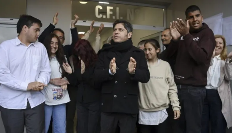 Kicillof respondió a LLA por la falta de agua: “Esta gente no tiene cara”
