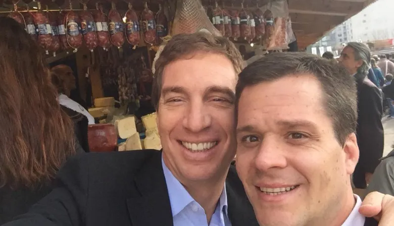 Reunión Verón-Di Carlo: quién es el diputado del PRO que aparece en la foto