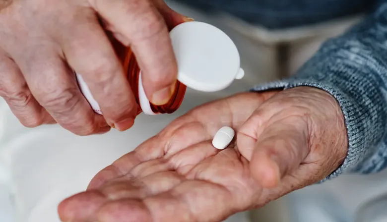 Chau 128 medicamentos esenciales: ahora el Gobierno se concentrará solo en 6 fármacos