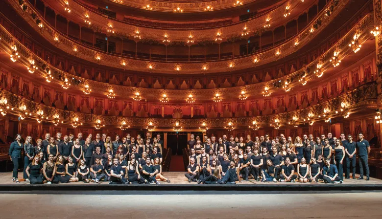 ¿Atentado a la cultura? Macri impulsa un plan cuestionado por el Ballet Estable del Colón