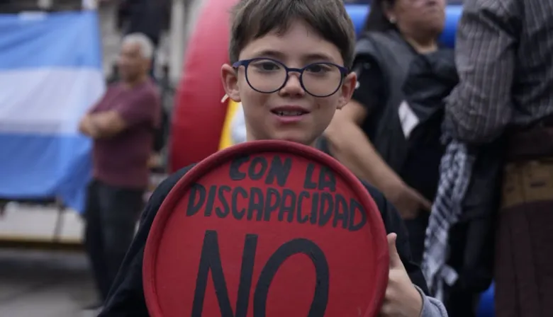 Discapacidad: la rebelión de Córdoba al inesperado acuerdo entre LLA y la oposición