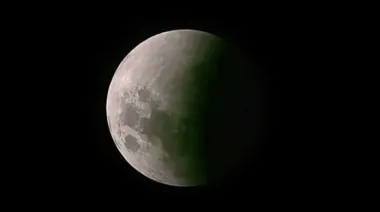 Atención: un eclipse parcial de Luna podrá observarse este martes en todo el país