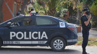 Un policía fue sancionado por no completar el curso de género