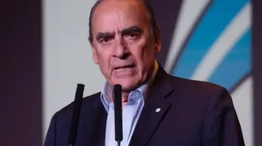 Francos presenta su tercer informe de gestión ante Diputados