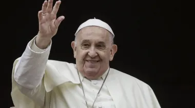 El Senado sesiona este jueves en homenaje a Francisco y posterga Ficha Limpia