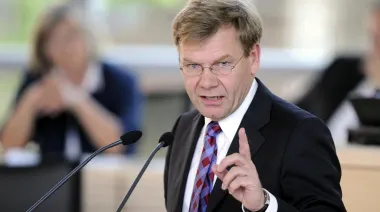 Wadephul llega a la diplomacia de Alemania: un conservador ante el reto de la coalición