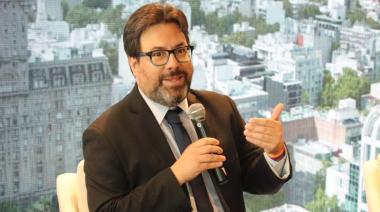 Mauricio Zunino, intendente de Montevideo, y su llamado a una política integral