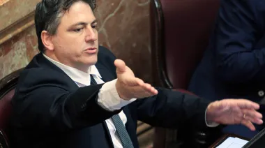 Un exaliado de Milei cargó contra Santiago Caputo por el rechazo de Ficha Limpia