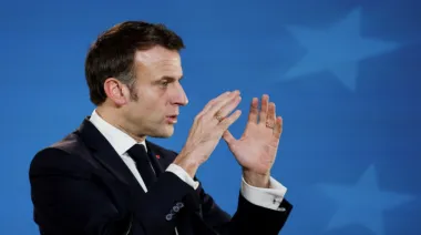 Francia se acerca a legalizar la eutanasia: Qué dice el proyecto de ley que divide al país
