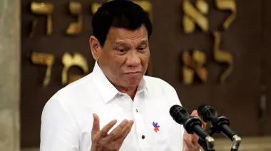 Rodrigo Duterte gana la alcaldía de Dávao desde su celda en La Haya
