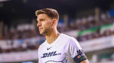 Guillermo Barros Schelotto y Vélez buscan a Lisandro Magallán y Esteban Andrada