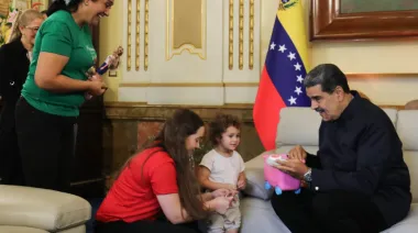 Venezuela, Estados Unidos y Nicolás Maduro: una niña en el centro de una historia incómoda