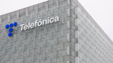 Caída masiva de Telefónica deja sin red fija ni emergencias a millones en España