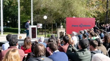 Facundo Manes lanzó “Para Adelante” y desafió a Milei y al kirchnerismo